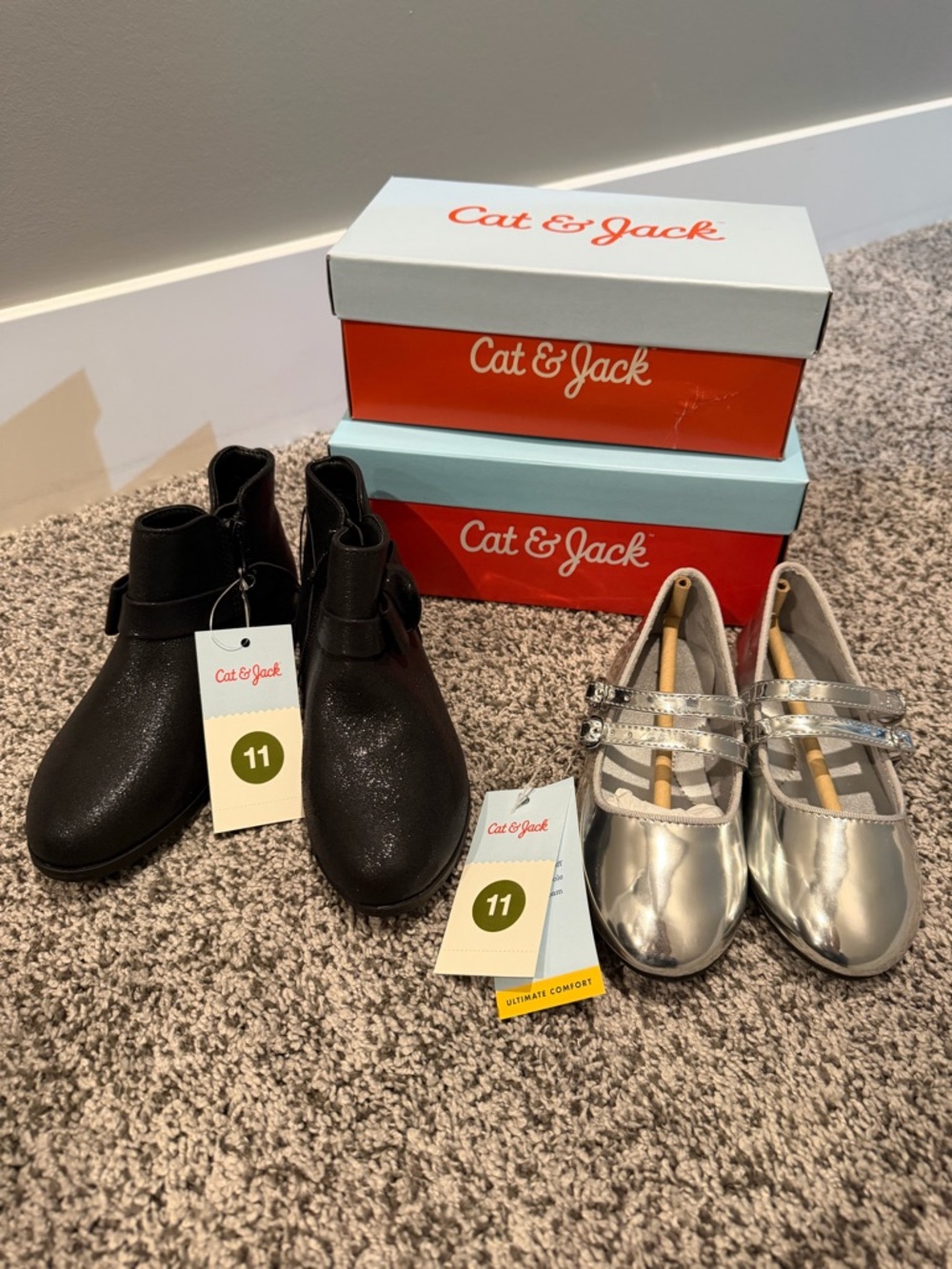 Cat & Jack Kids' Silver Mary Jane Shoes